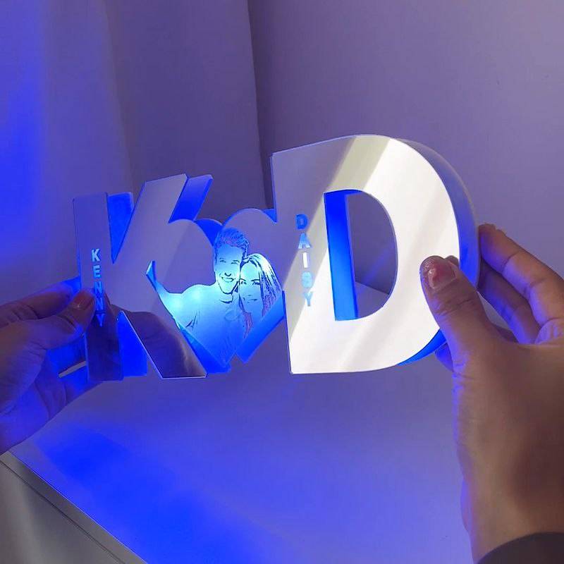Personnalisé lettre coeur photo couple LED