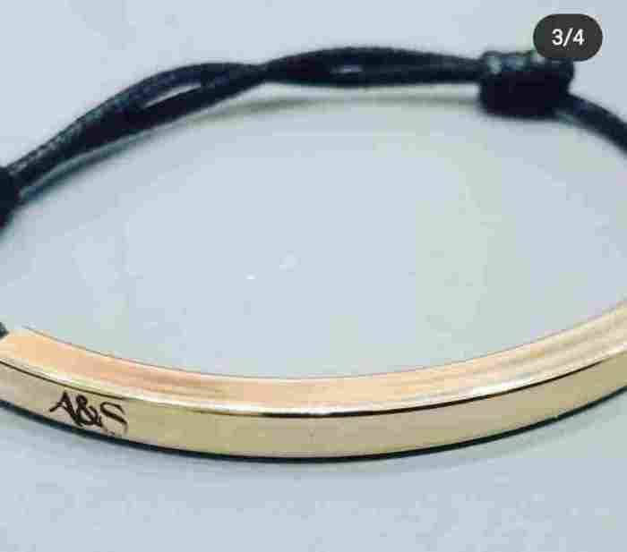 bracelet doré personnalisé barre