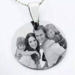 Pendentif rond gravé Inoxydable diamètre de 20mm