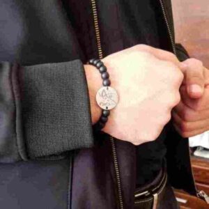 bracelet personnalisé prénom avec pierres esthétiques maroc